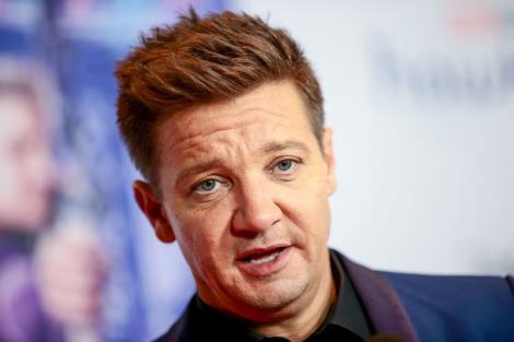 Jeremy Renner, convins că „moartea nu e sfârșitul”. Ce a văzut când a „murit” în accidentul cu plugul de zăpadă