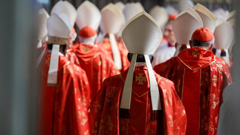 Alegerea Noului Papă 2025: Conclavul de la Vatican, reunit în Capela Sixtină