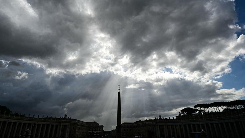 Alegerea Noului Papă 2025: Conclavul de la Vatican, reunit în Capela Sixtină