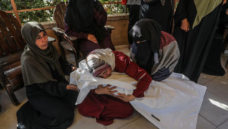 Nouă cetățeni români și familiile acestora, evacuați din Fâșia Gaza. Ce mesaje a transmis MAE