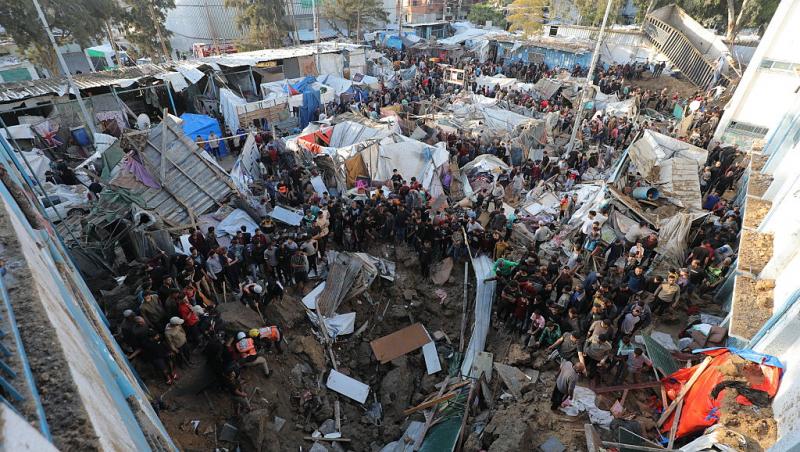 Nouă cetățeni români și familiile acestora, evacuați din Fâșia Gaza. Ce mesaje a transmis MAE