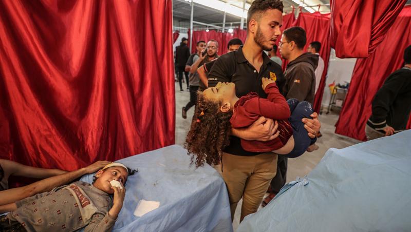 Nouă cetățeni români și familiile acestora, evacuați din Fâșia Gaza. Ce mesaje a transmis MAE