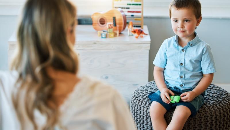 Ce este autismul virtual și de ce este tot mai întâlnit la copii. Cum se manifestă