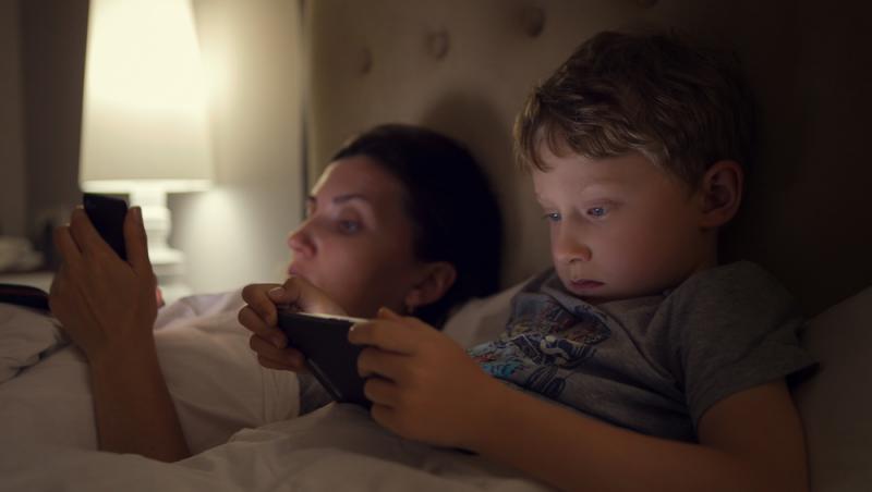 Ce este autismul virtual și de ce este tot mai întâlnit la copii. Cum se manifestă