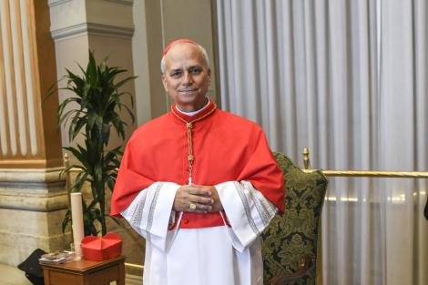 Cine este Robert Prevost, noul Papă ales de Conclavul de la Vatican