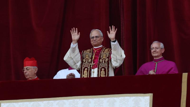 Nicușor Dan, mesaj cu însemnătate pentru Papa Leon al XIV-lea. Ce detaliu mai puțin știut a ieșit la iveală