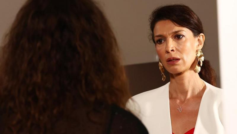 Interviu cu Alina Chivulescu. Ce a învățat de-a lungul carierei și ce experiențe ar vrea să nu trăiască fiul său vreodată