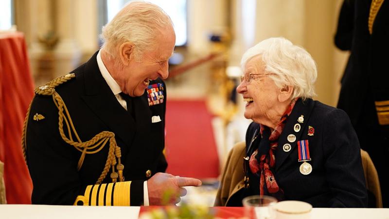 Cum arată sora Prințesei Diana la 70 de ani. A apărut în compania Regelui Charles al III-lea. Ce legătură este între ei