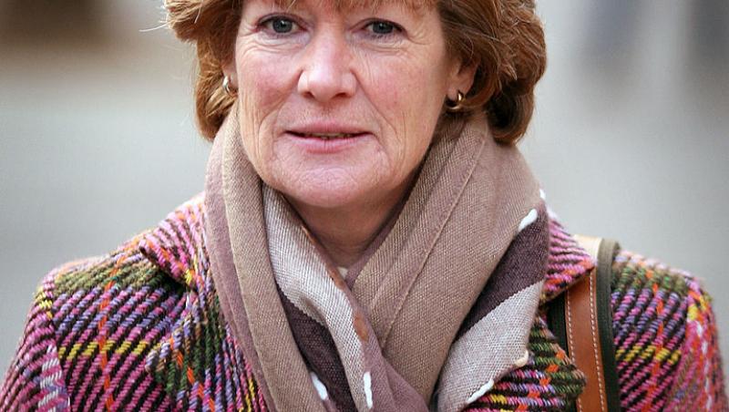 Cum arată sora Prințesei Diana la 70 de ani. A apărut în compania Regelui Charles al III-lea. Ce legătură este între ei