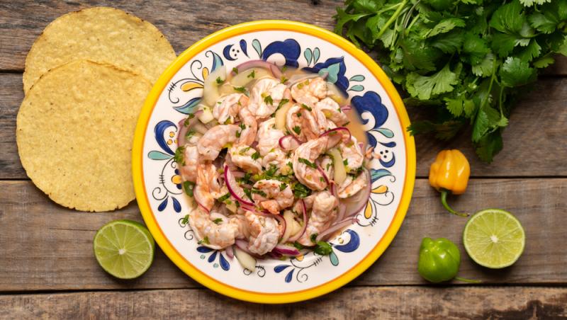 Creveții Aguachile sunt un fel de mâncare mexicană tradițională