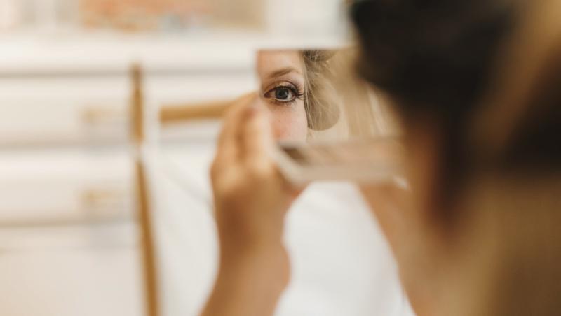 Trendul care a înnebunit inclusiv fetele de 7 ani! Ce au ajuns să facă și ce avertisment au transmis medicii