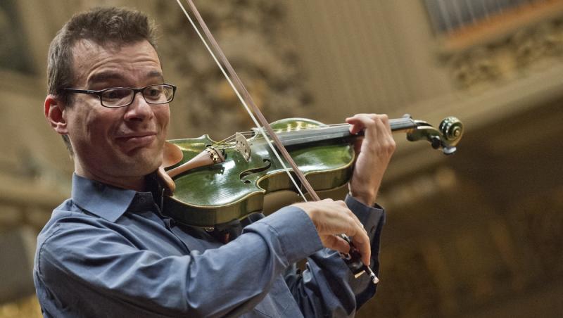 Un violonist român a cântat în fața noului Suveran Pontif. Cum a fost atmosfera din Capela Sixtină