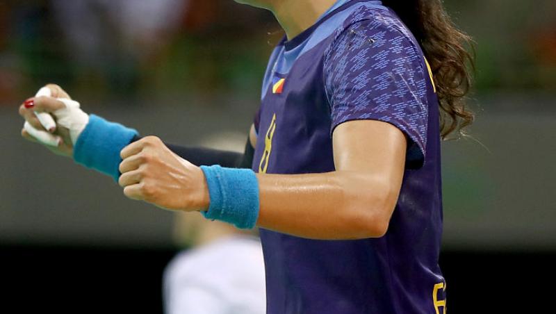 Cristina Neagu a strălucit la petrecerea organizată în cinstea sa. Apariție rară pentru marea handbalistă