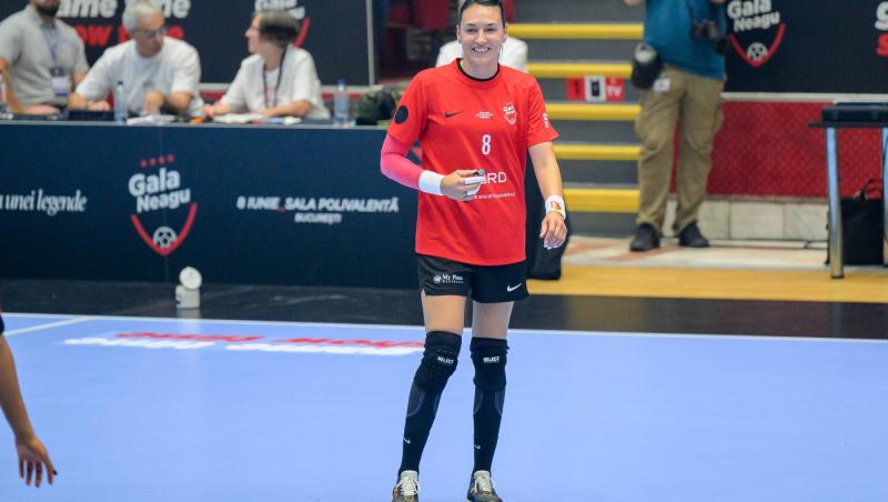 Cristina Neagu a strălucit la petrecerea organizată în cinstea sa. Apariție rară pentru marea handbalistă