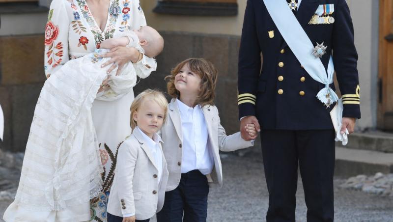 Cât de mare a crescut fiica Prințului Carl al Suediei. Micuța a participat la primul eveniment regal