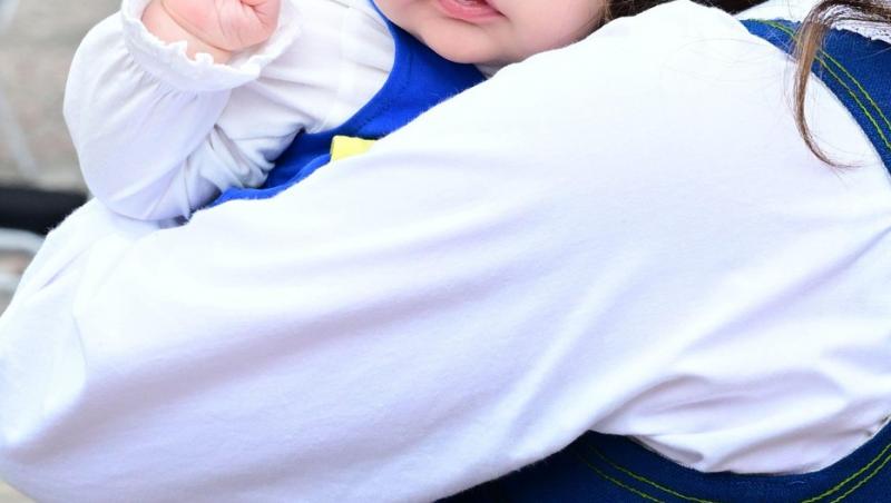 Cât de mare a crescut fiica Prințului Carl al Suediei. Micuța a participat la primul eveniment regal