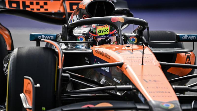 Vezi acum calificările din Formula 1™ pentru Marele Premiu al Canadei.Bătălia pentru pole este LIVE în AntenaPLAY și pe Antena3CNN