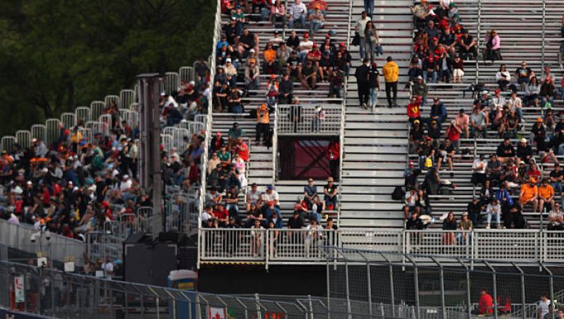 Vezi acum calificările din Formula 1™ pentru Marele Premiu al Canadei.Bătălia pentru pole este LIVE în AntenaPLAY și pe Antena3CNN