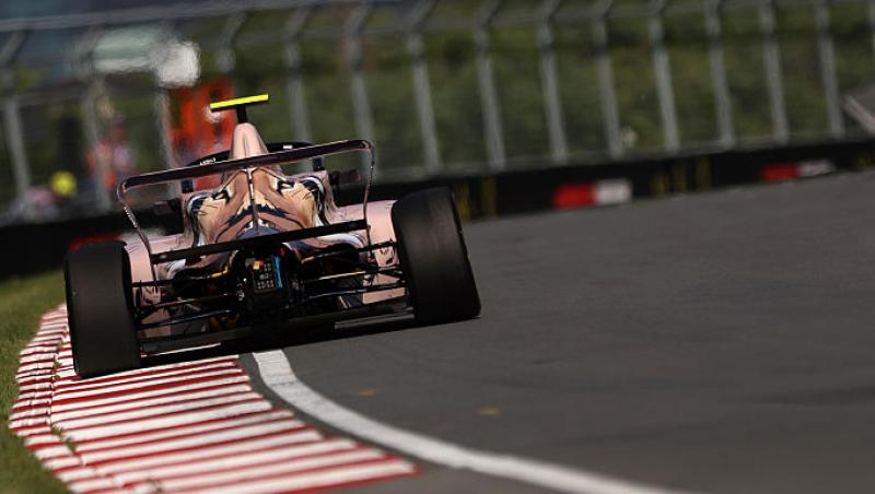 Vezi acum calificările din Formula 1™ pentru Marele Premiu al Canadei.Bătălia pentru pole este LIVE în AntenaPLAY și pe Antena3CNN