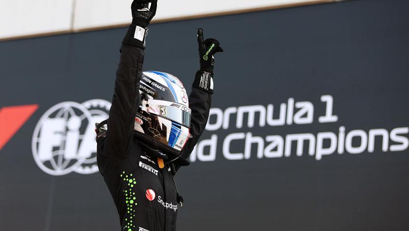 Vezi acum calificările din Formula 1™ pentru Marele Premiu al Canadei.Bătălia pentru pole este LIVE în AntenaPLAY și pe Antena3CNN