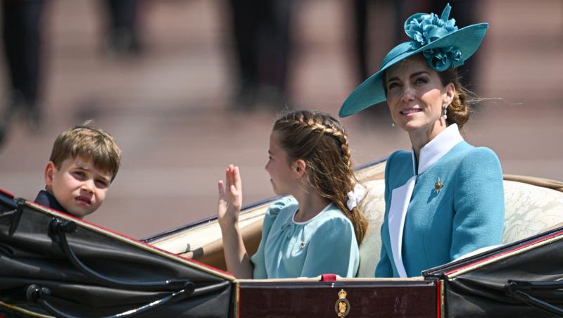 Prințul Louis a atras atenția și a făcut senzație la „Trooping de Colour”. Gesturile prințului, surprinse de fotografi. Ce a făcut