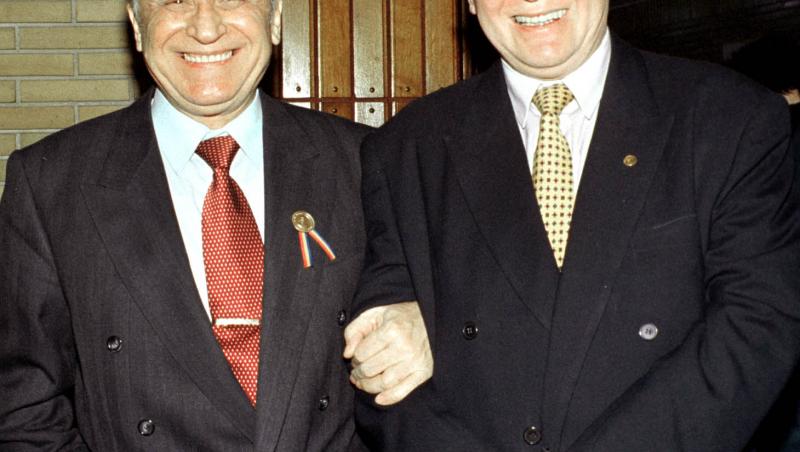 Ion Iliescu suferă de cancer pulmonar. Fostul președinte al României este internat de o săptămână pe secția de terapie intensivă