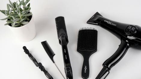 (P) Dincolo de perie: Secretele performanței și inovației în arta coafării