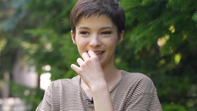 Interviu cu Karina Jianu. Actrița din Ana, Mi-ai fost scrisă în ADN răspunde la o serie de întrebări-oracol: „Eu doar mă joc”