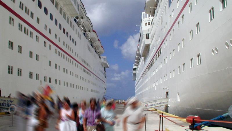 Croazierele, tot mai populare printre români. Cât costă și care sunt cele mai căutate rute în 2025