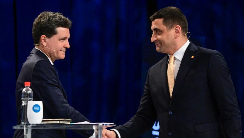 Cum au apărut Nicușor Dan și Mirabela Grădinaru la serbarea de sfârșit de an a micuței Aheea. Cei doi au venit separat