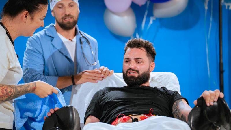 Noi imagini adorabile cu Tiago, fiul lui Dani Oțil și al Gabrielei Prisăcariu. Cât de mult a crescut. Băiețelul e leit tatăl său