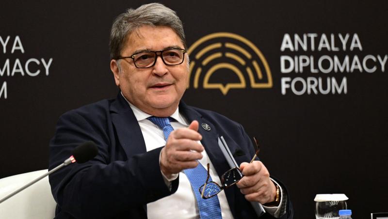 Cum mai poate intra România în programul Visa Waiver. Care sunt șansele reușitei și ce spune ministrul Emil Hurezeanu