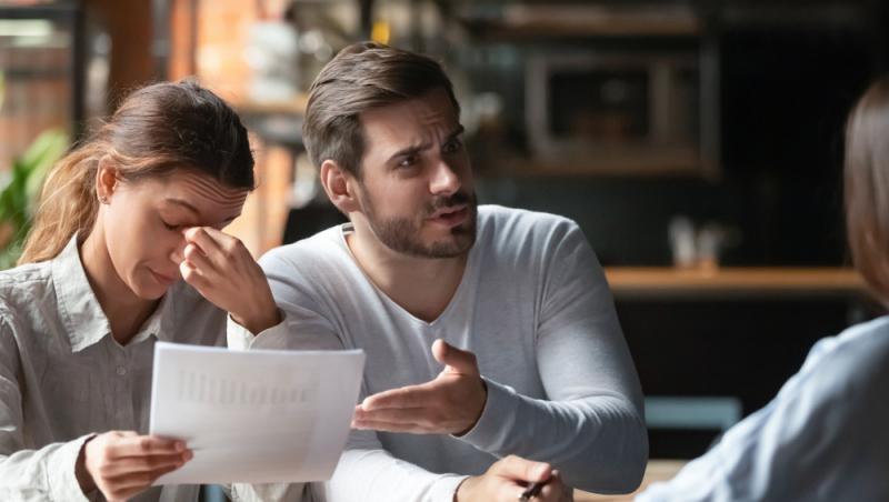 (P) Proiecte imobiliare întârziate în 2025 – ce drepturi au clienții și cum să le protejeze