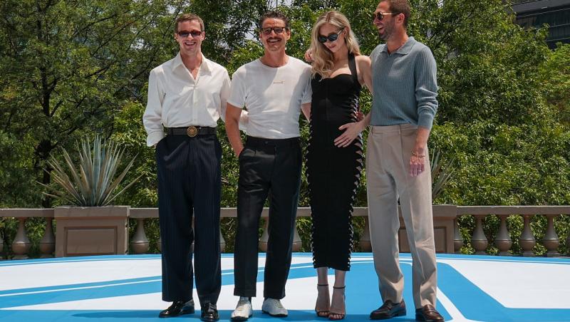 Vanessa Kirby alături de colegii ei din producția filmului „The Fantastic Four: First Steps”