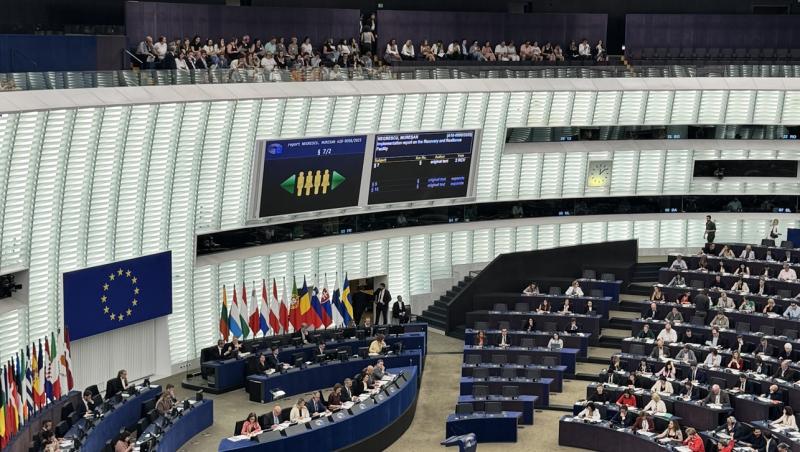 Antena Academy – Lecția de democrație live, în băncile din Parlamentul European