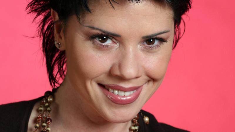 Luminița Anghel, imagine de colecție alături de băiatul ei, Filip. Micuțul o face mândră pe mama sa: „premiul 1, media 10 și...”