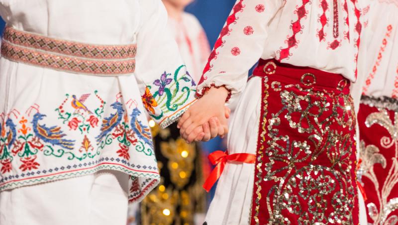 Ziua Universală a Iei. Cum este celebrată în toată țara cămașa tradițională pe 24 iunie