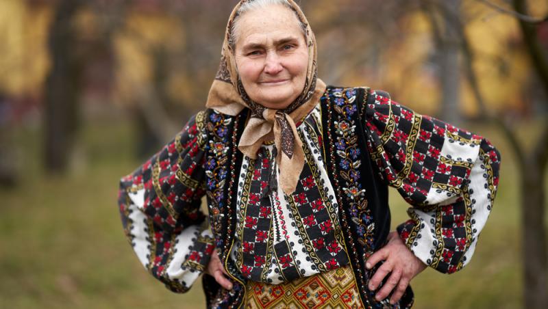 Ziua Universală a Iei. Cum este celebrată în toată țara cămașa tradițională pe 24 iunie