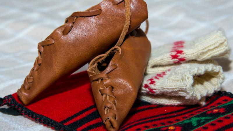 Ziua Universală a Iei. Cum este celebrată în toată țara cămașa tradițională pe 24 iunie