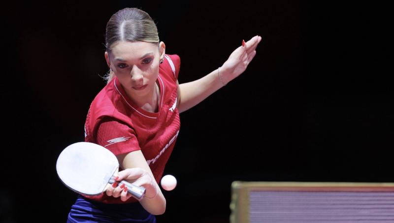 Bernadette Szőcs a încins atmosfera la plajă. Cea mai bună jucătoare de tenis de masă din România, așa cum puțini o știu
