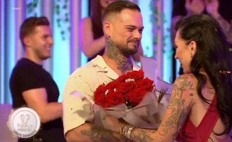 Mireasa sezonul 11. O nouă logodnă! Doi foști concurenți ai emisiunii s-au logodit în casa Mireasa, la Roast Party