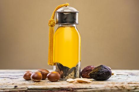 Uleiul de argan: proprietăți, beneficii și efecte adverse
