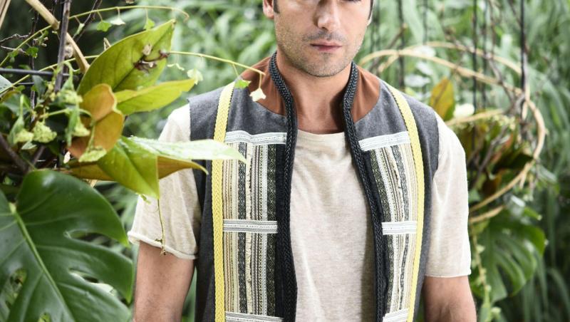 Cum arăta Radu Vâlcan în adolescență. Ce imagine din copilărie a publicat fratele său, Cristian Vâlcan