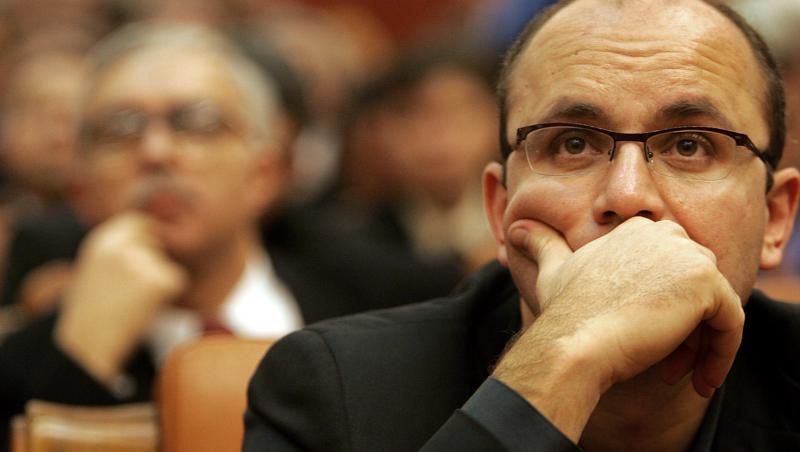 Nicușor Dan se căsătorește. Când ar fi decis președintele să facă nunta cu Mirabela Grădinaru