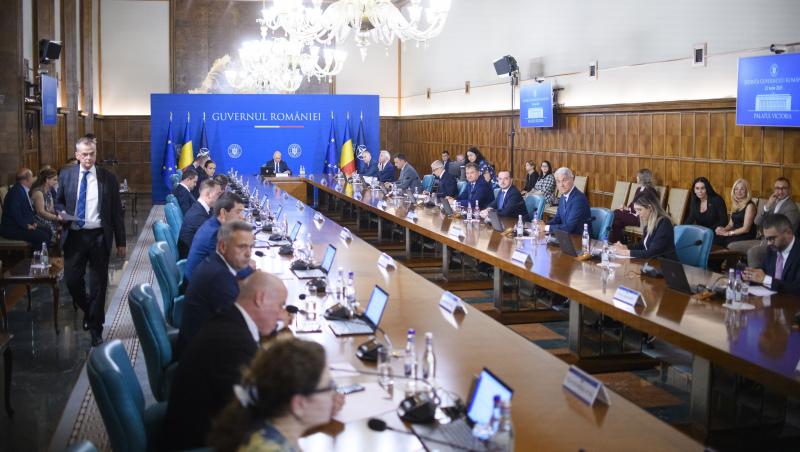 Ce salarii au cei cinci vicepremieri. Sumele contrastează cu măsurile de taxe și impozite