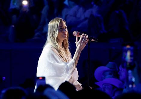 LeAnn Rimes, moment stânjenitor în timpul concertului. Artista a fugit de pe scenă după ce i-au căzut dinții în fața publicului