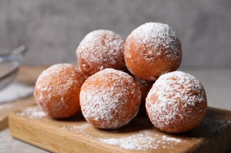 Gogoși cu lingura fără iaurt. Ce să adaugi ca să iasă aromate și pufoase