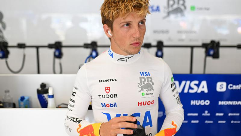 Vezi acum calificările din Formula 1™ pentru Marele Premiu al Austriei. Lupta pentru pole este LIVE în AntenaPLAY și pe Antena3CNN