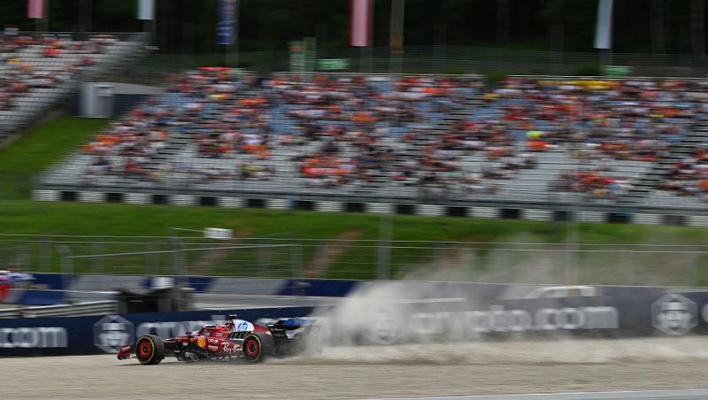 Vezi acum calificările din Formula 1™ pentru Marele Premiu al Austriei. Lupta pentru pole este LIVE în AntenaPLAY și pe Antena3CNN