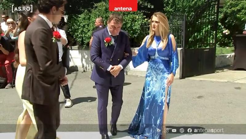 Cum s-au îmbrăcat Gheorghe și Marilena Hagi la cununia religioasă a fiicei lor. Soacra mică, apariție demnă de covorul roșu